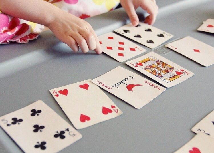 Step by step instructions to Play Signal – The Card Game