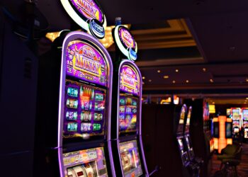 Important tricks to win at slot machines online